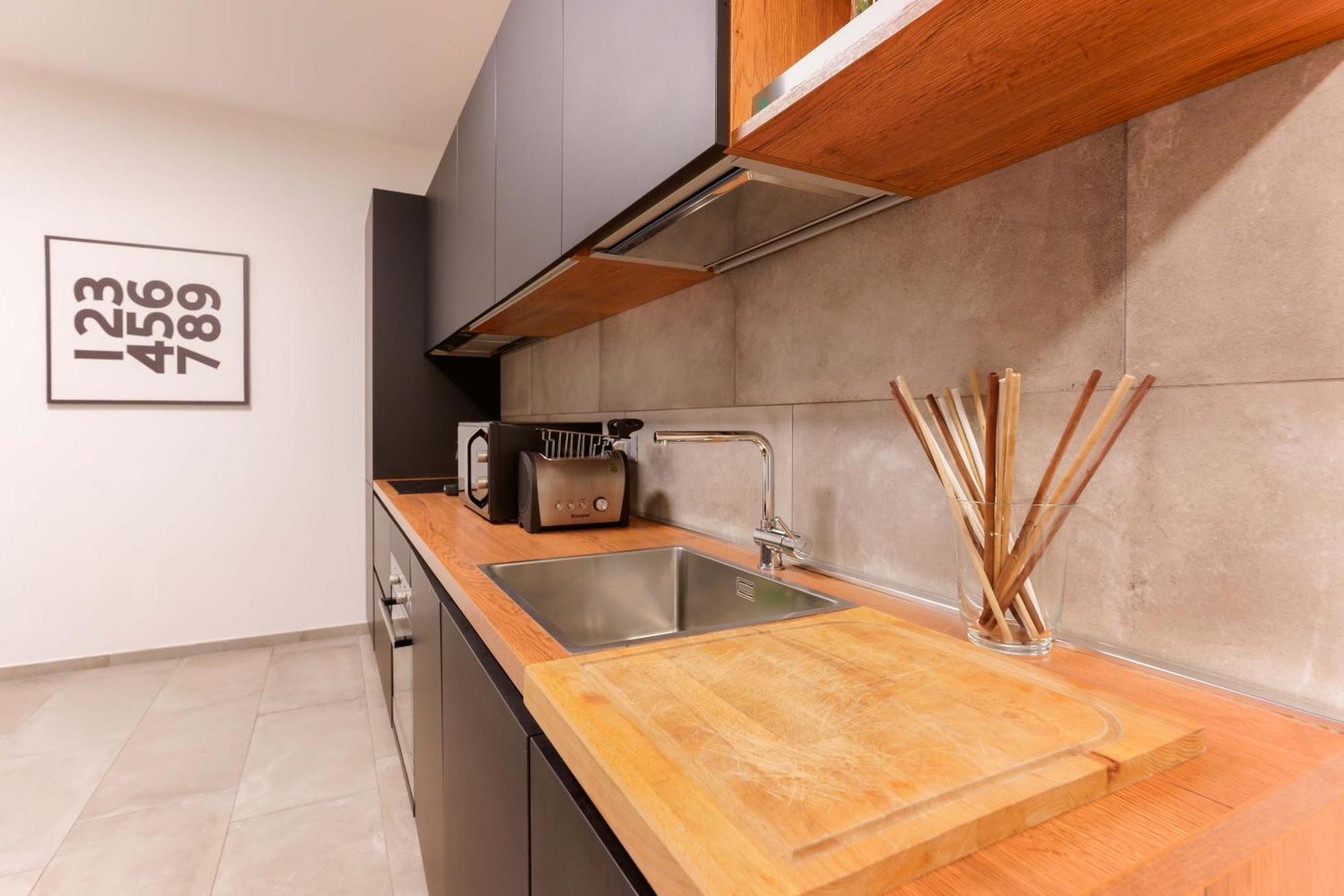 Sette Chiese Apartments Болонья Экстерьер фото