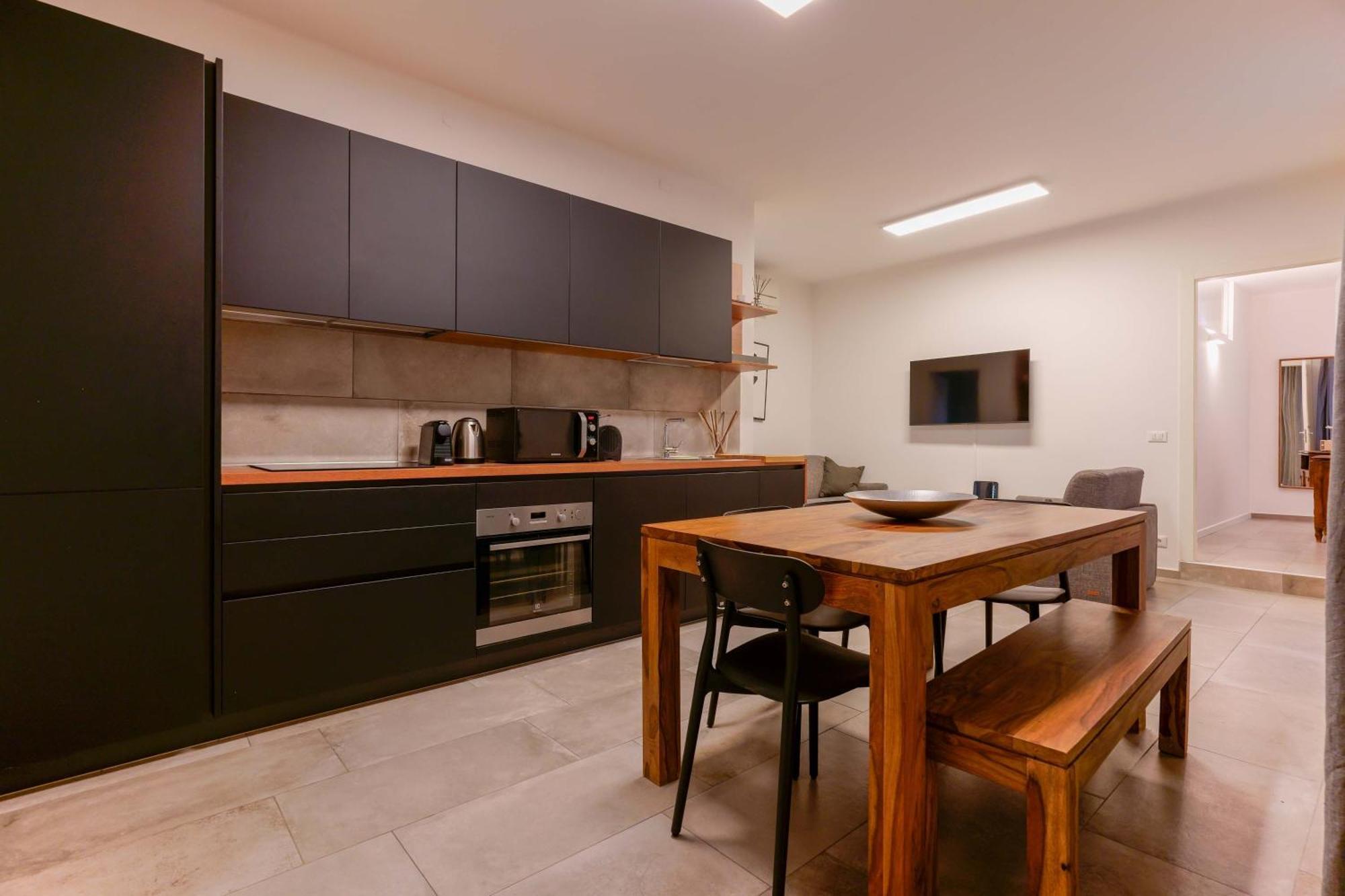 Sette Chiese Apartments Болонья Экстерьер фото